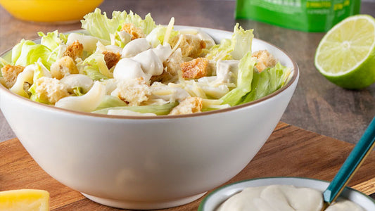 Imagem banner receita Caesar Penne Salad | Konjac Massas MF